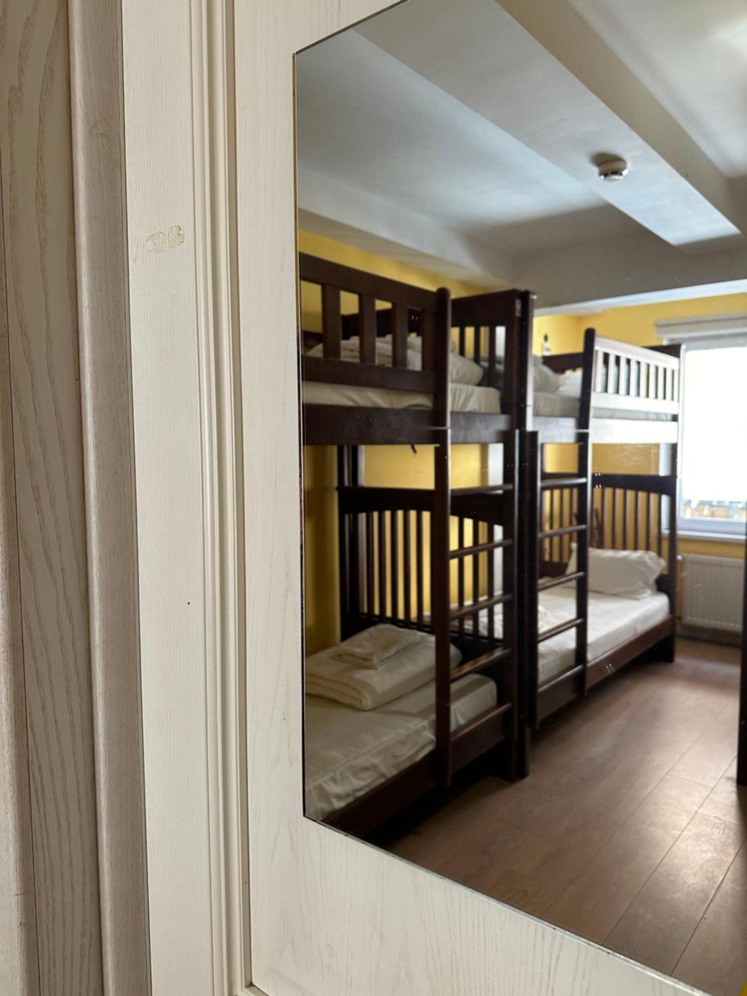 Gar'Is Hostel Lviv Kültér fotó