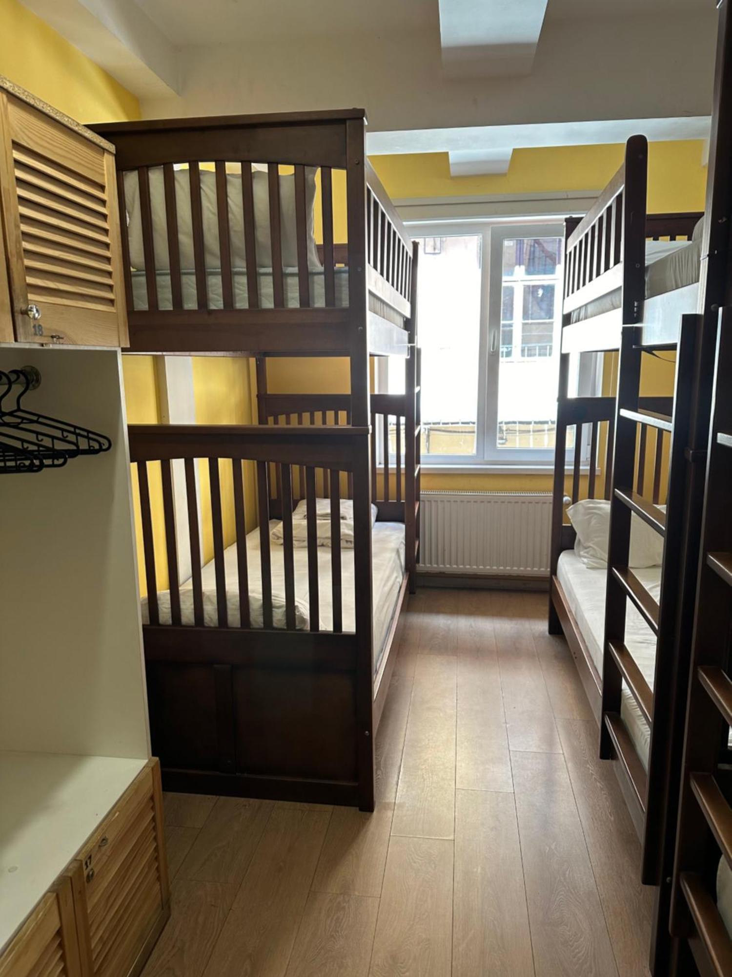 Gar'Is Hostel Lviv Kültér fotó